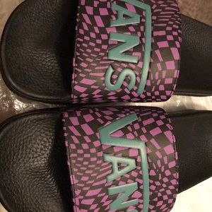 Vans slides: purple and black‼️